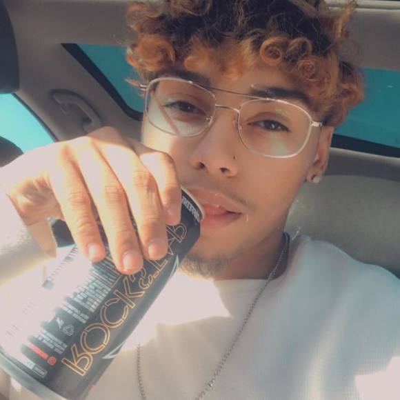 Meet your Posher, Isiah - Picture 1 of 1